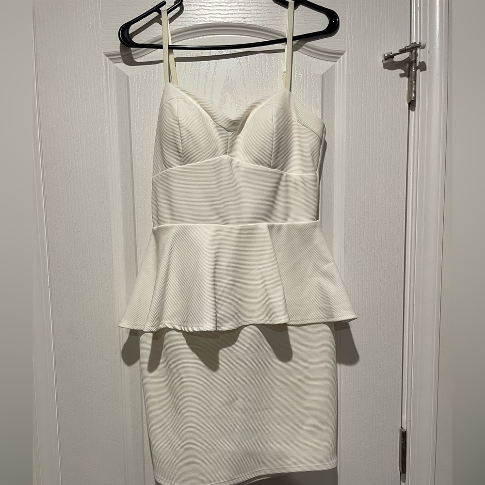 Lily Rose Juniors dress